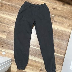 Brandy Melville John Galt Rosa Sweatpants in Charcoal